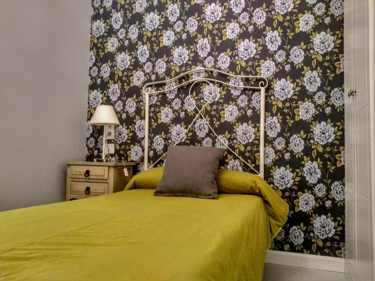 Apartamentos Columela Καντίζ Εξωτερικό φωτογραφία