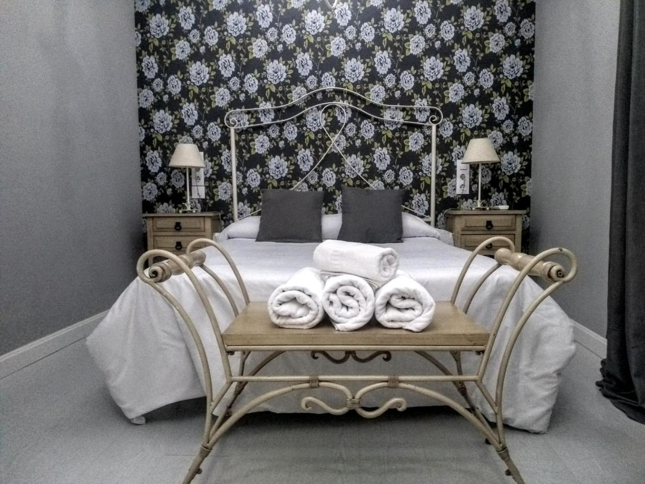 Apartamentos Columela Καντίζ Εξωτερικό φωτογραφία