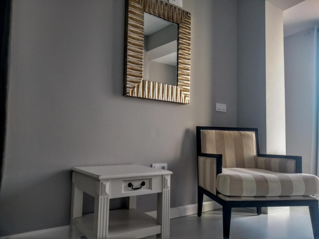 Apartamentos Columela Καντίζ Εξωτερικό φωτογραφία